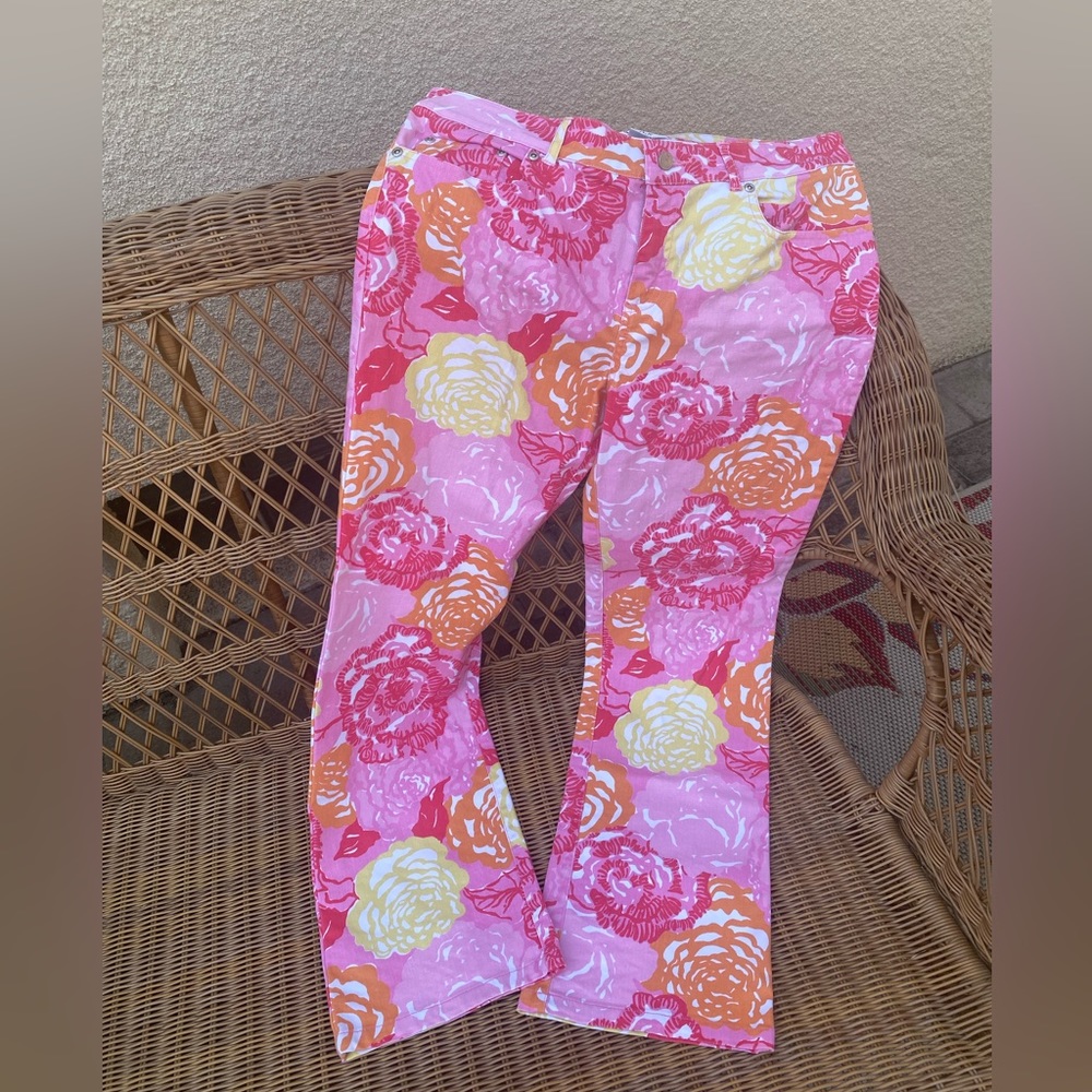 EUC Lilly Pulitzer Serene Jean Fair Pink Winners Circle-tropical floral print